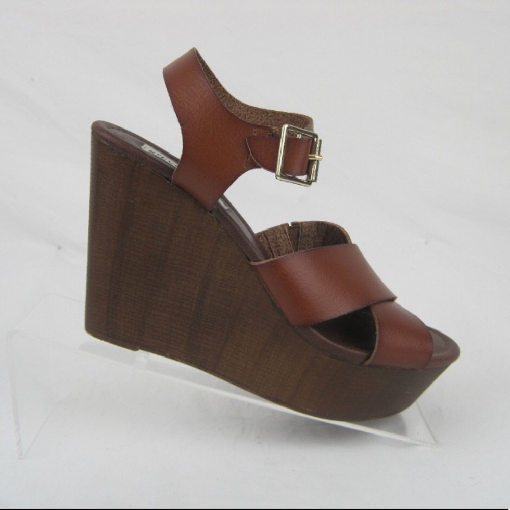 Steve Madden Brown Leather Wedges